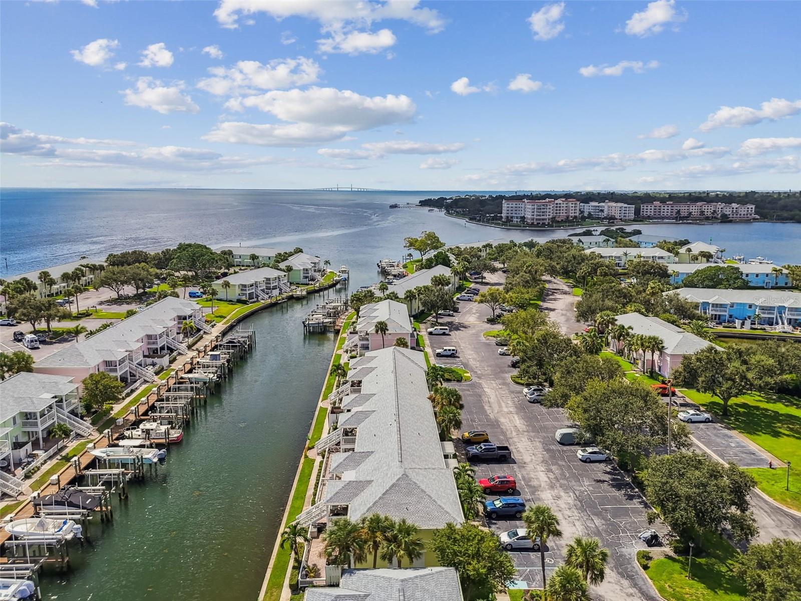 Image 65 of 91 For 5116 Beach Drive Se D