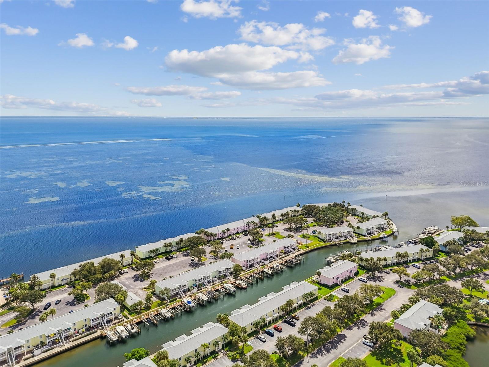 Image 68 of 91 For 5116 Beach Drive Se D