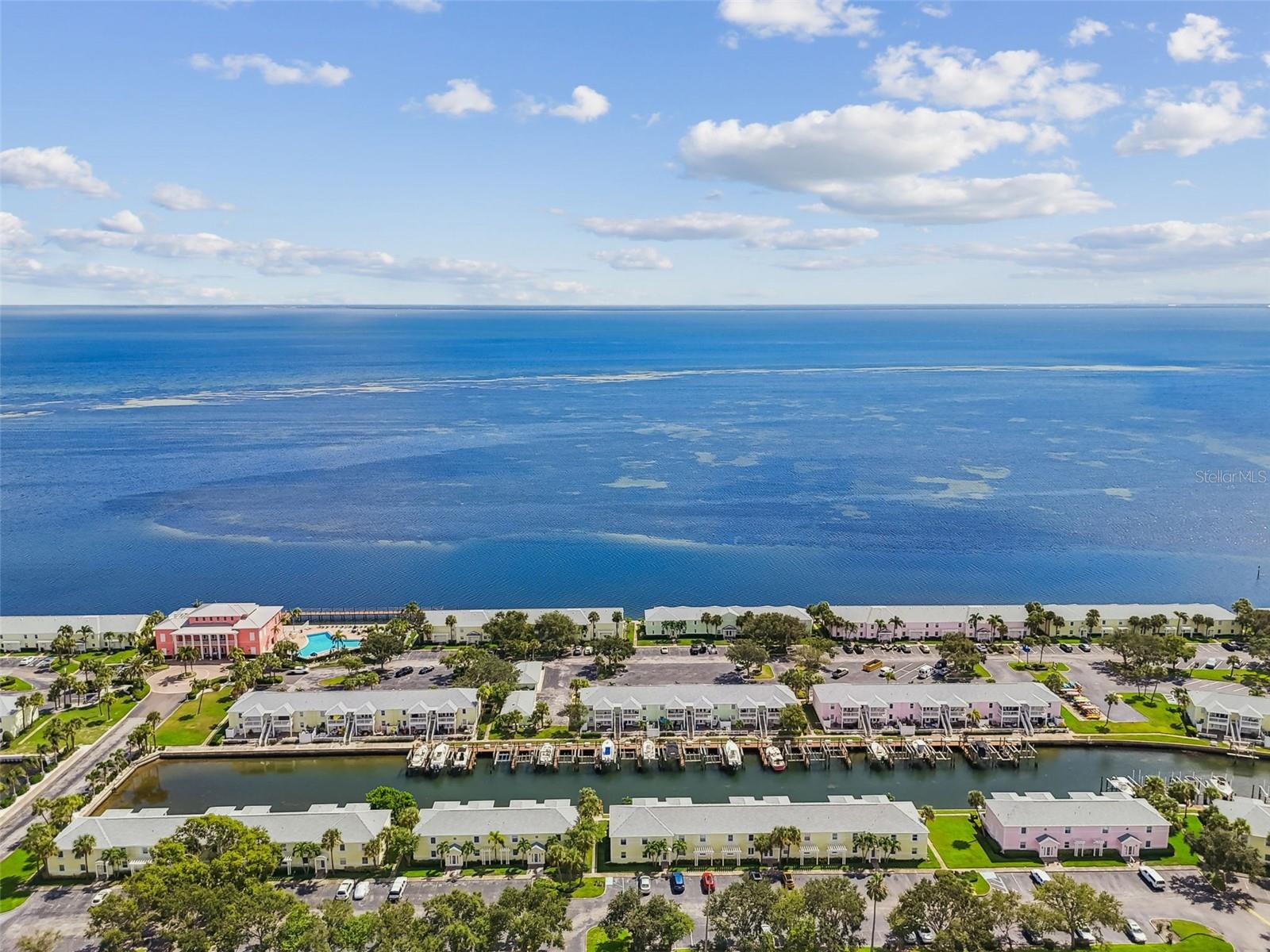 Image 69 of 91 For 5116 Beach Drive Se D