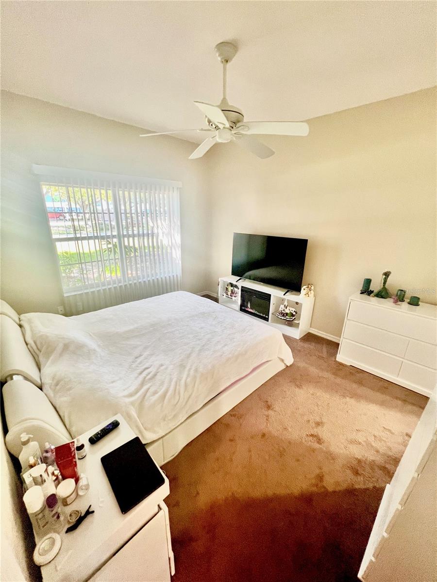 Image 8 of 12 For 1178 Green Oak Trail