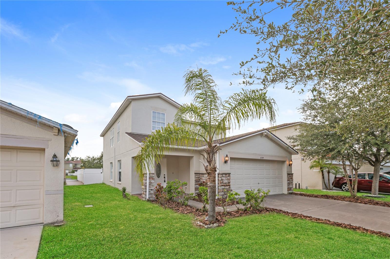 Image 2 of 20 For 7729 Carriage Pointe Drive