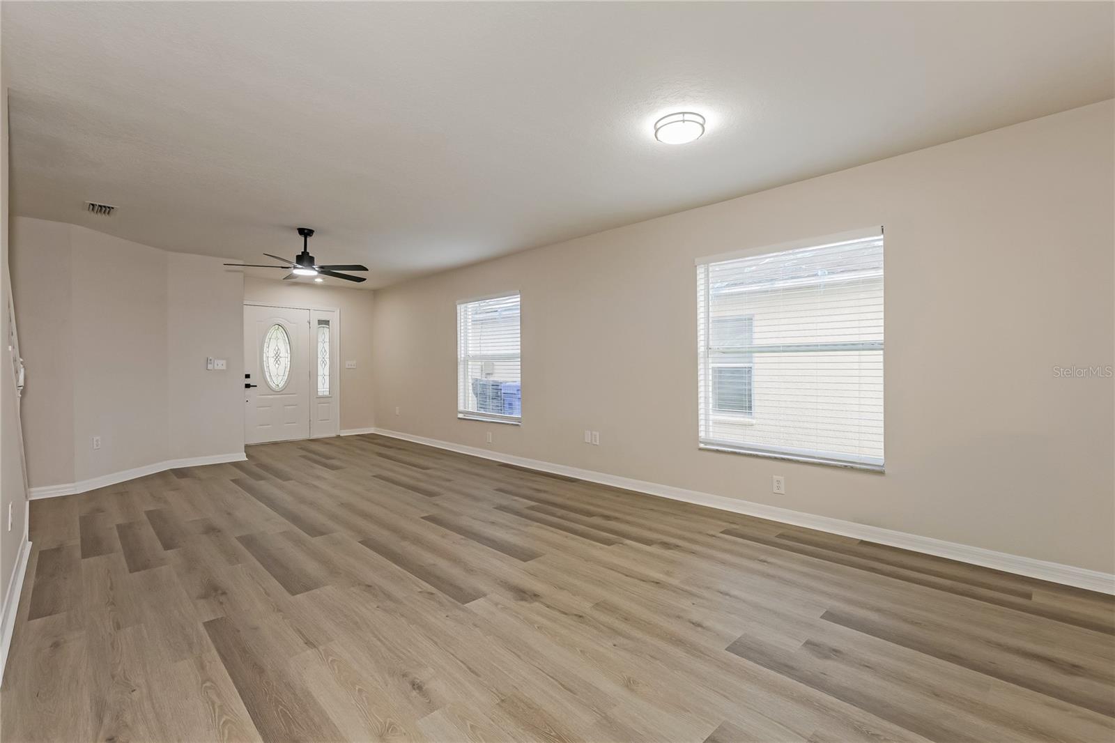 Image 3 of 20 For 7729 Carriage Pointe Drive