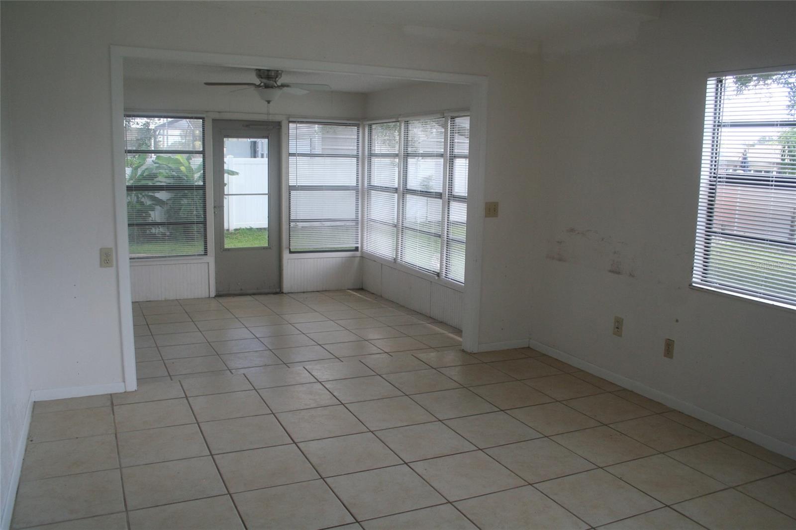 Image 14 of 29 For 6341 Flamingo Drive