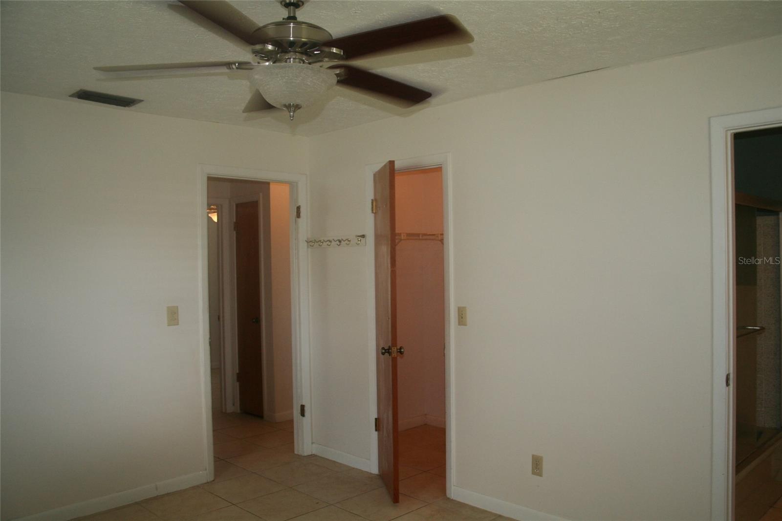 Image 16 of 29 For 6341 Flamingo Drive