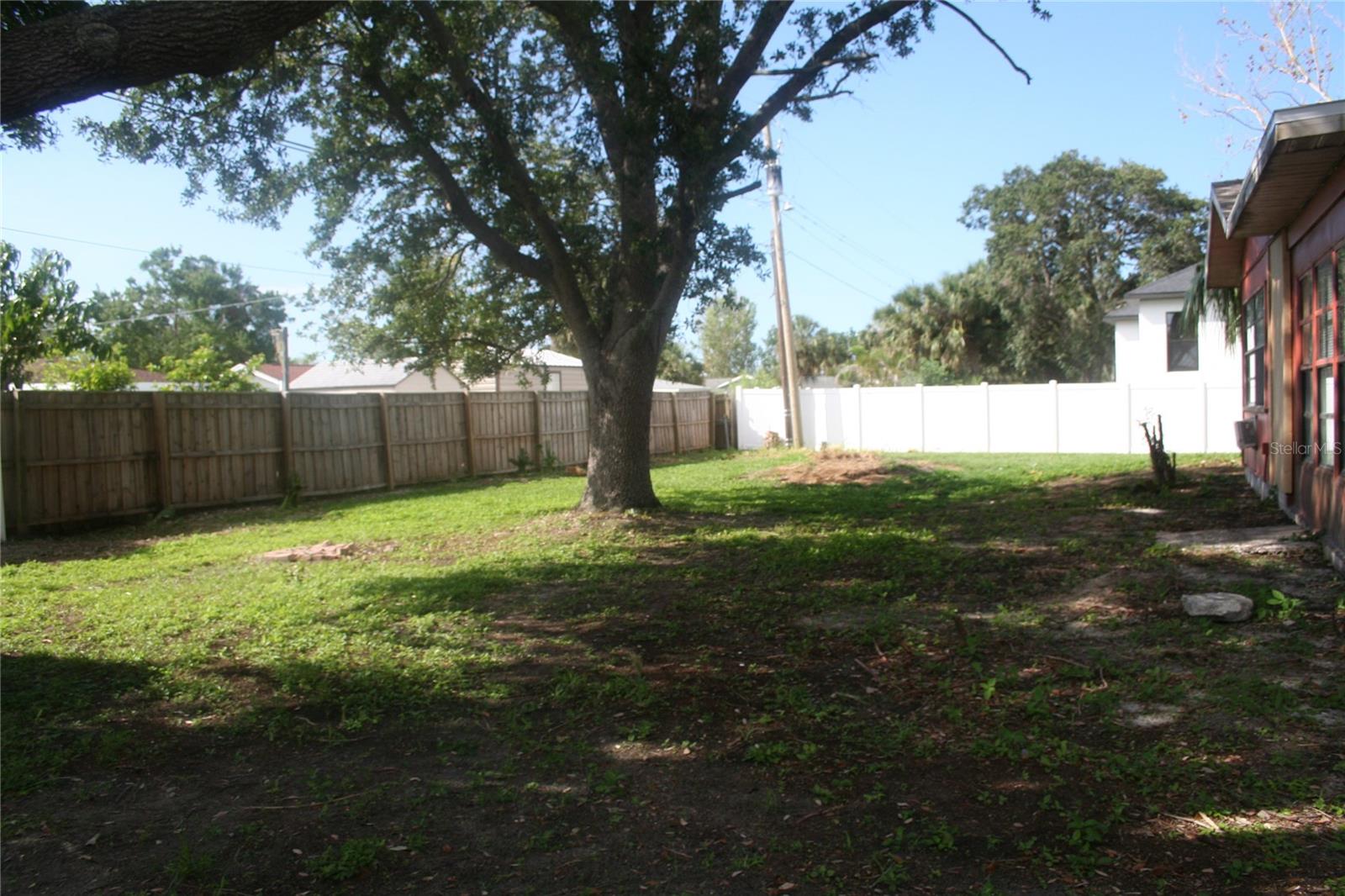 Image 26 of 29 For 6341 Flamingo Drive