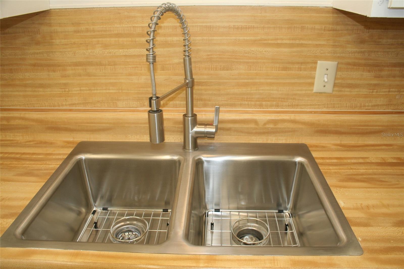 Image 4 of 29 For 6341 Flamingo Drive