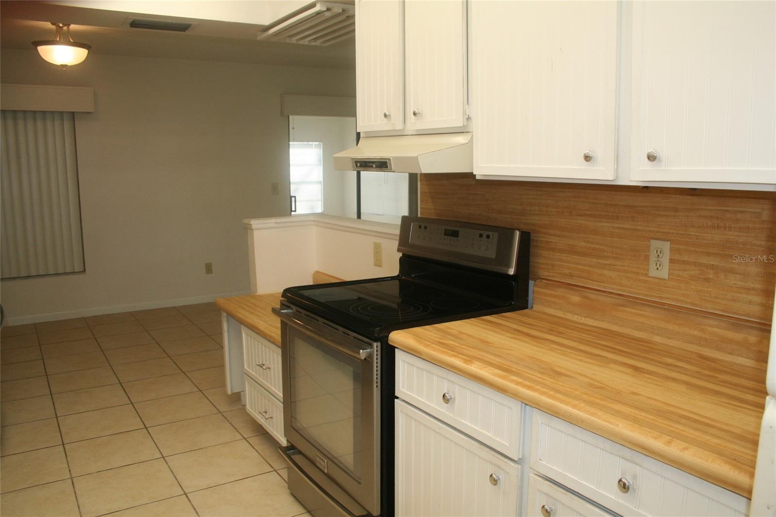 Image 5 of 29 For 6341 Flamingo Drive