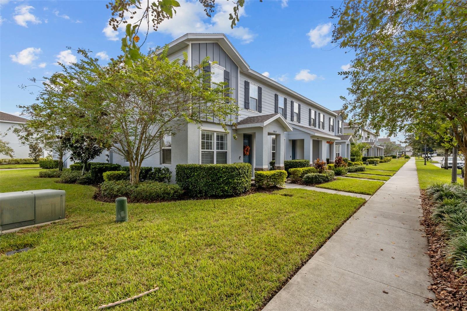 Image 9 of 51 For 14863 Promenade Parkway