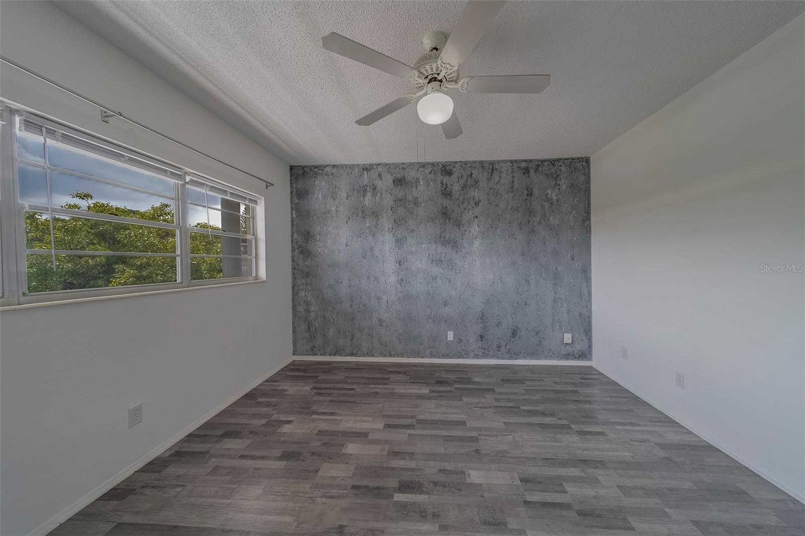 Image 43 of 49 For 2441 Persian Drive 61