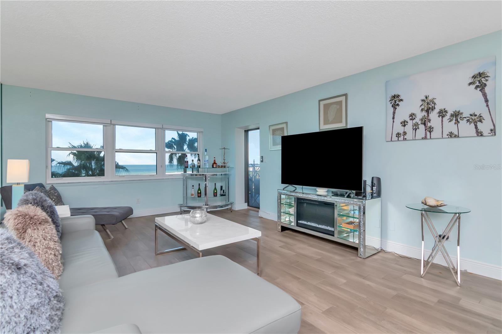 Image 13 of 54 For 1230 Gulf Boulevard 604