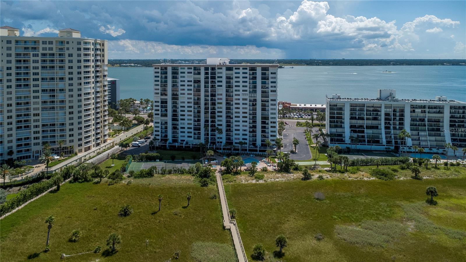 Image 16 of 54 For 1230 Gulf Boulevard 604