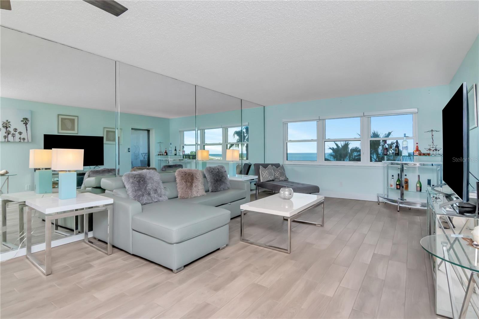 Image 3 of 54 For 1230 Gulf Boulevard 604