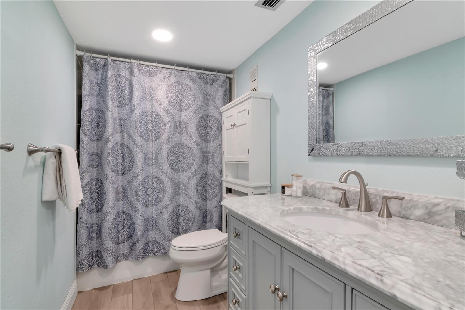 Image 9 of 54 For 1230 Gulf Boulevard 604