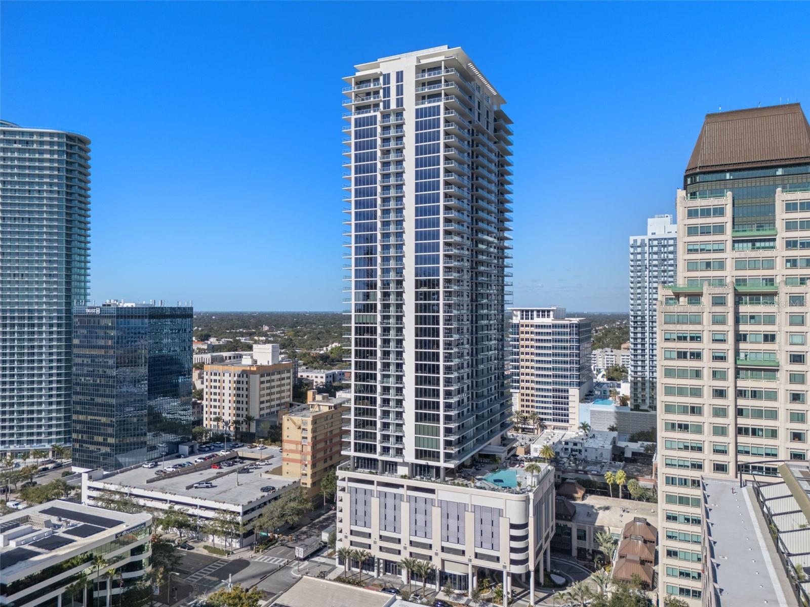 Details for 275 1st Avenue S 2401, ST PETERSBURG, FL 33701