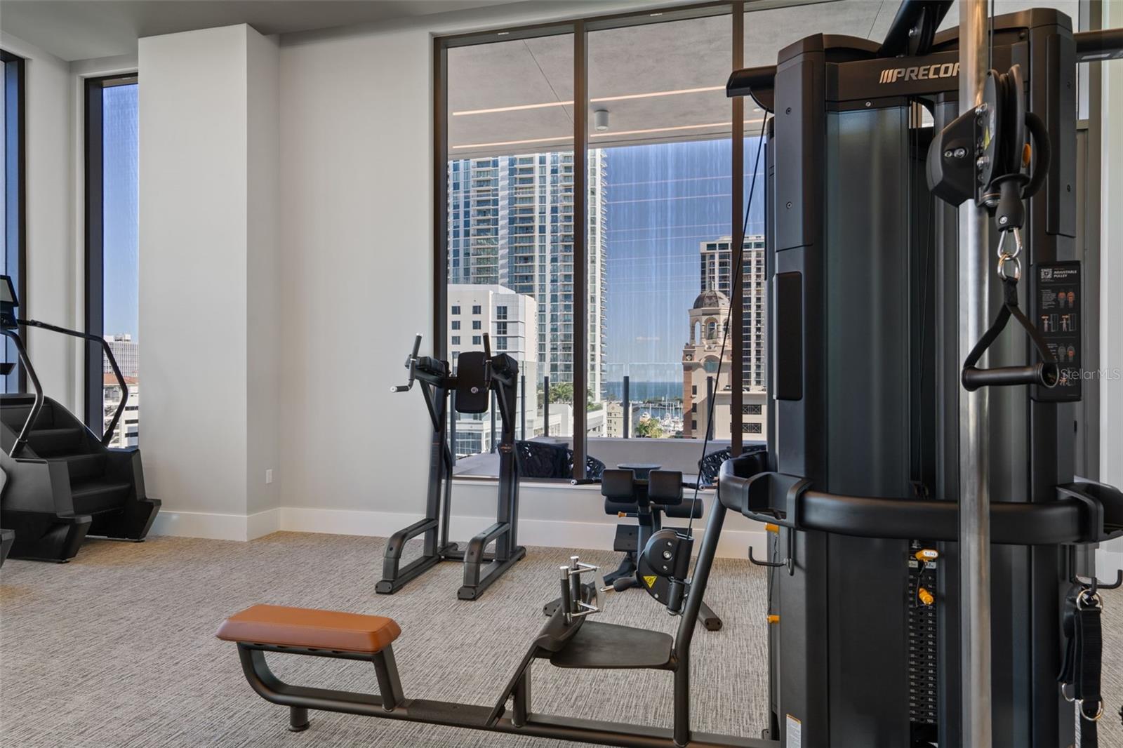 Image 36 of 46 For 275 1st Avenue S 2401