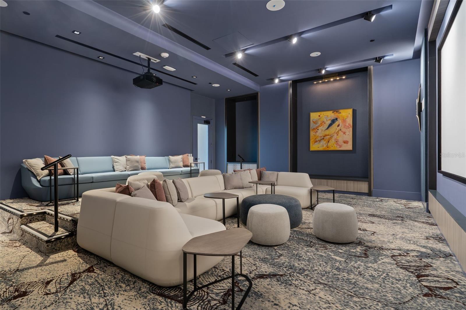 Image 43 of 46 For 275 1st Avenue S 2401