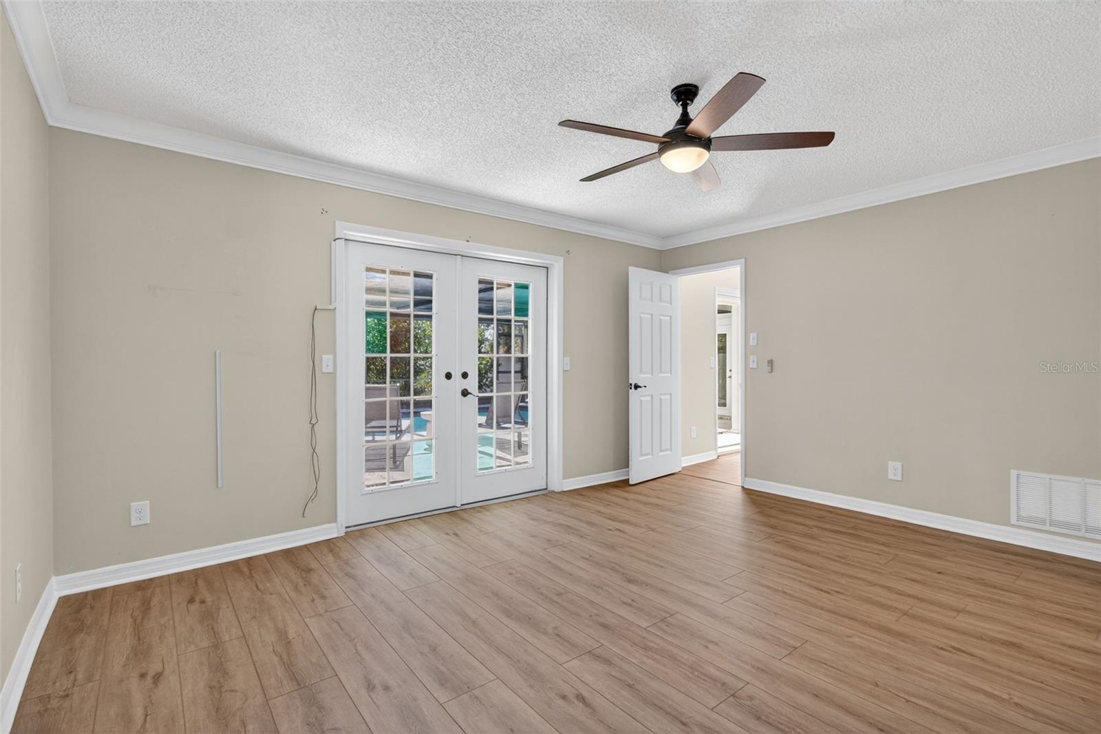 Image 20 of 45 For 2445 Old Coach Trail