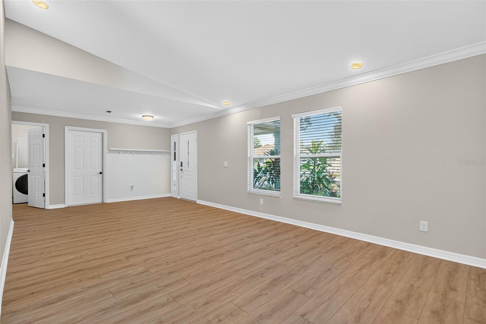 Image 4 of 45 For 2445 Old Coach Trail