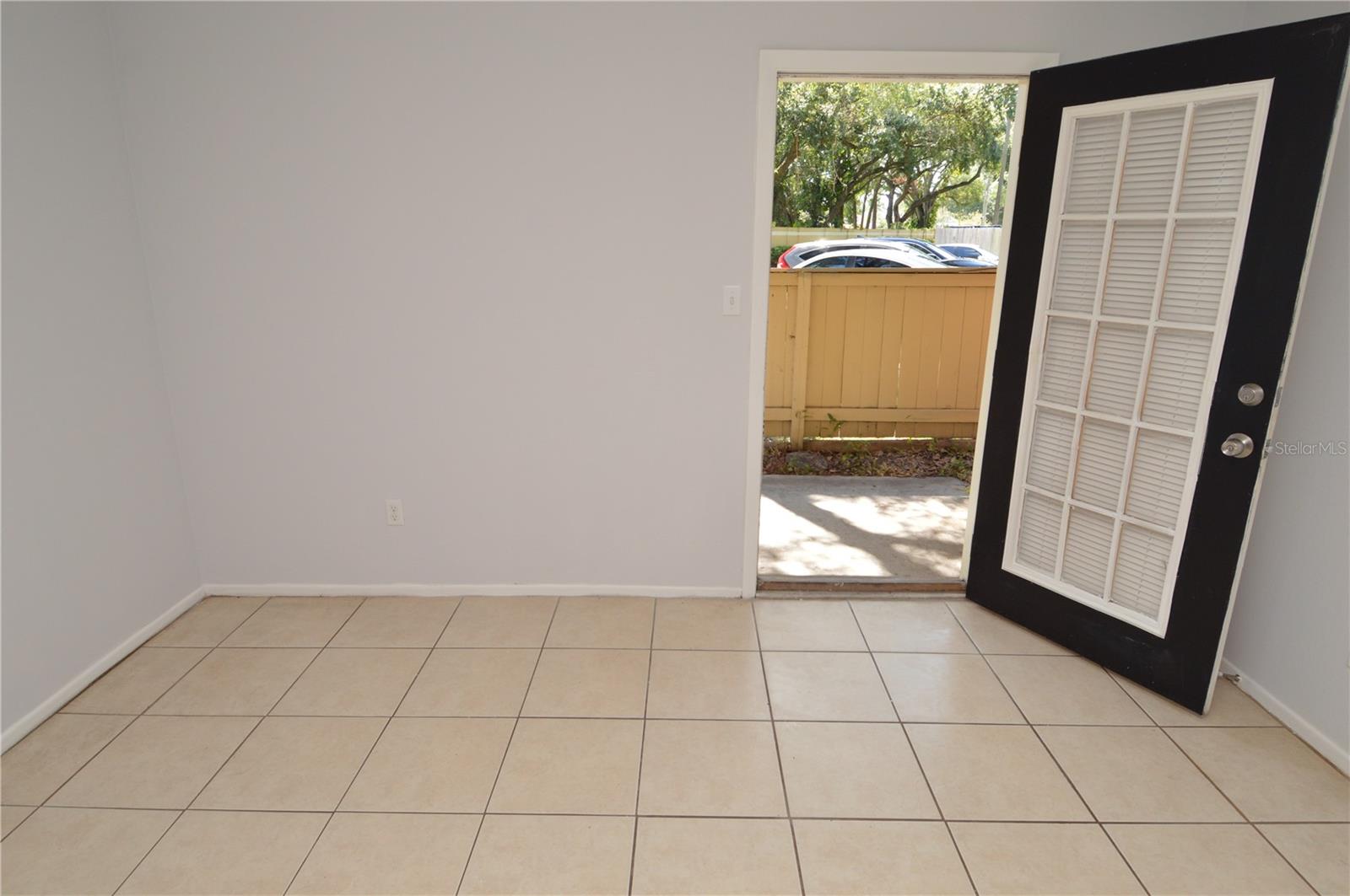 Image 17 of 92 For 8702 Mallard Reserve Drive 102