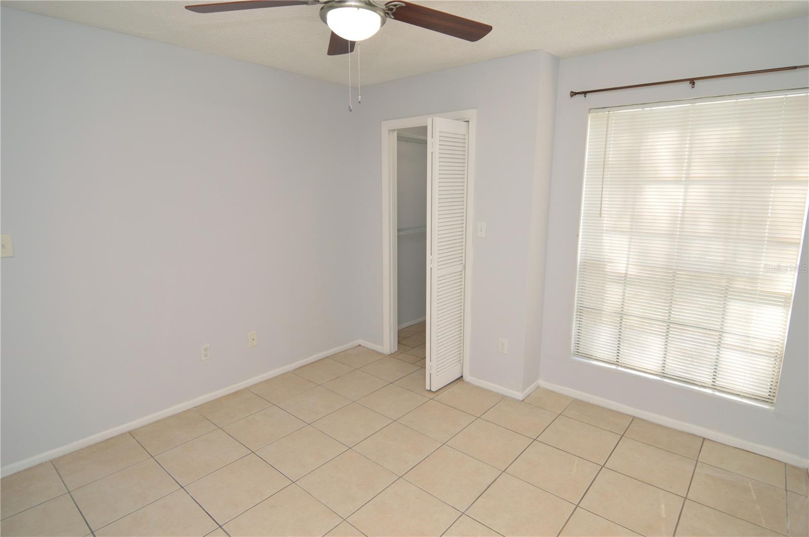 Image 21 of 92 For 8702 Mallard Reserve Drive 102