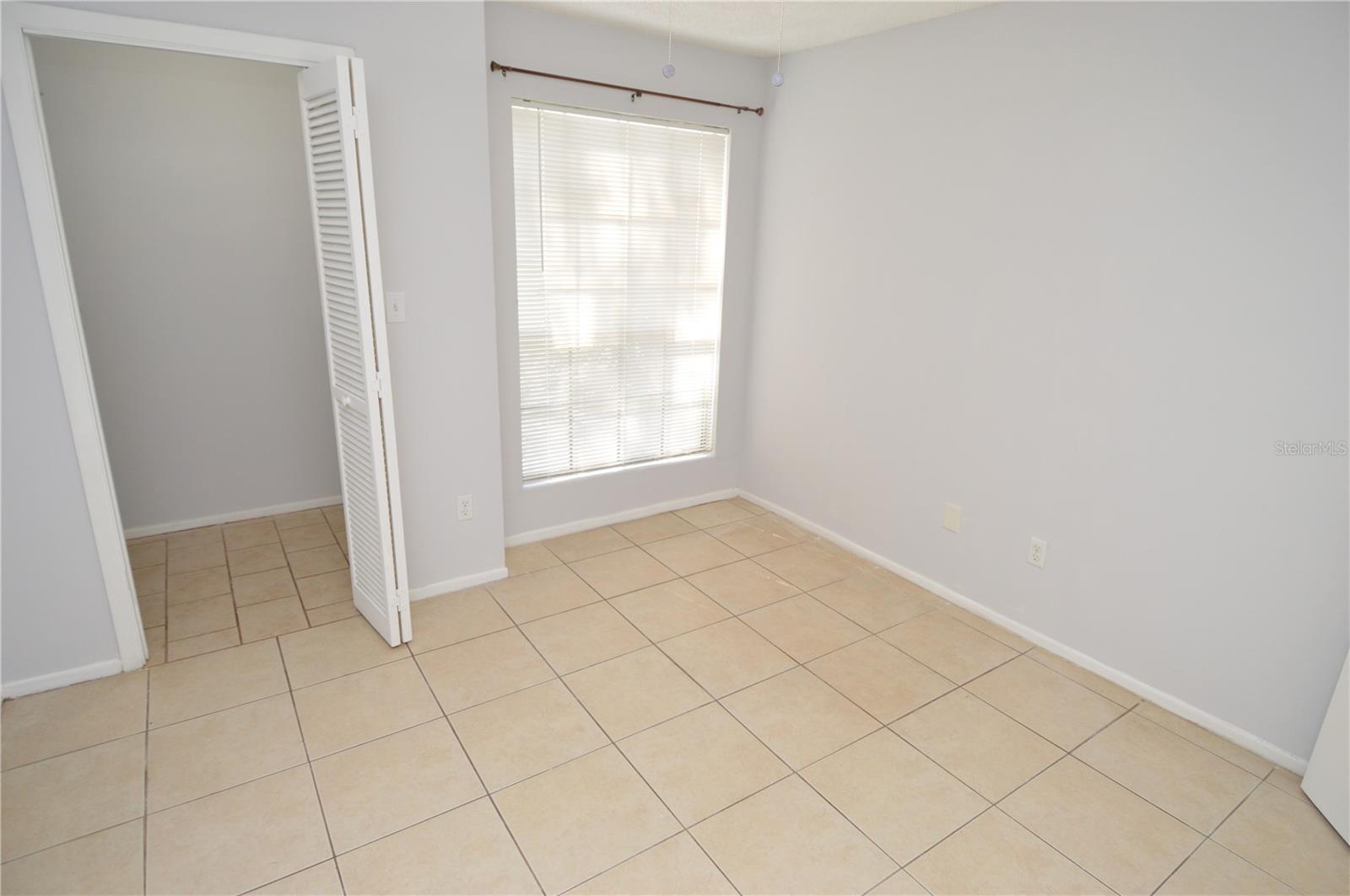 Image 23 of 92 For 8702 Mallard Reserve Drive 102