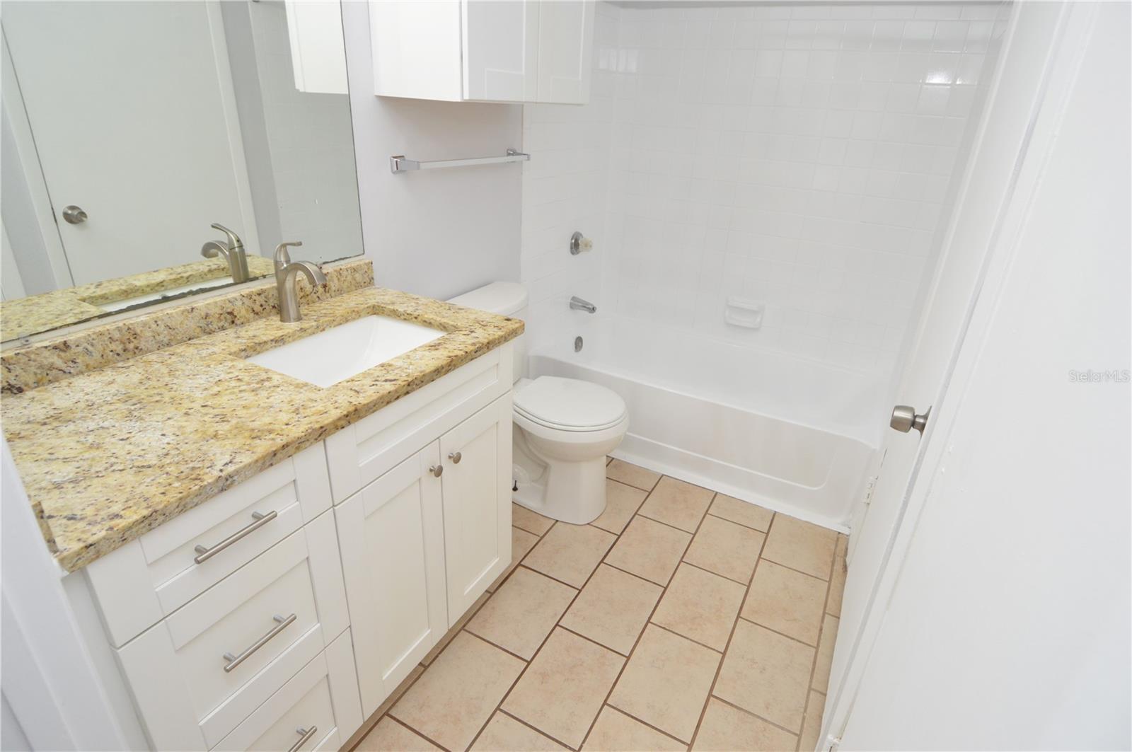 Image 30 of 92 For 8702 Mallard Reserve Drive 102