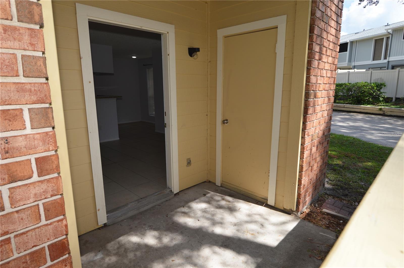 Image 37 of 92 For 8702 Mallard Reserve Drive 102