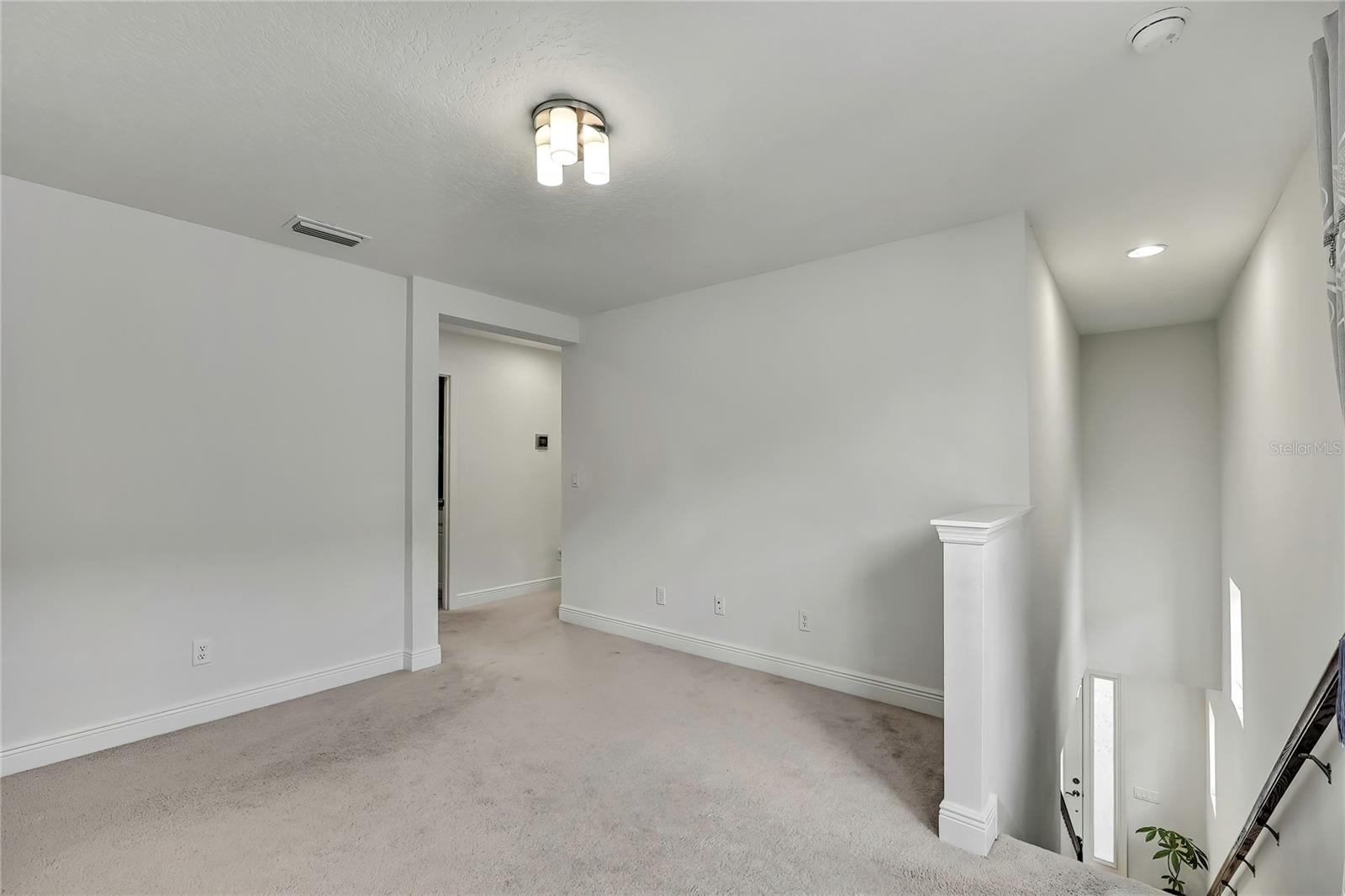 Image 10 of 58 For 12969 Burns Drive