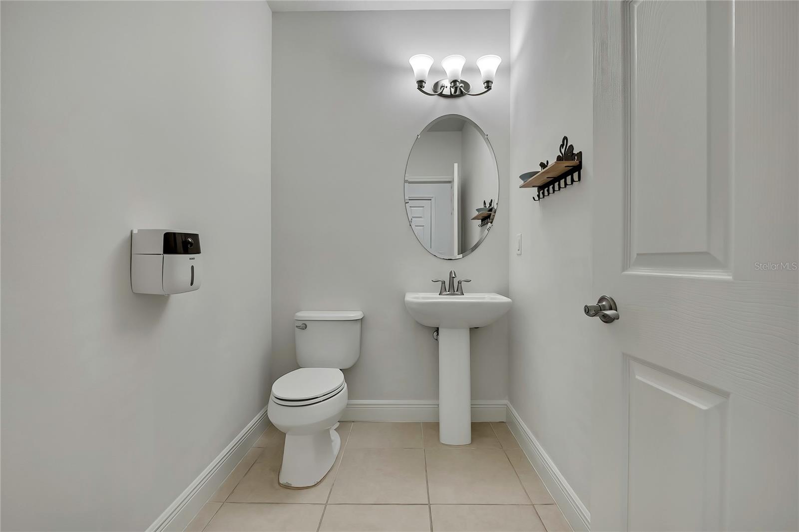 Image 11 of 58 For 12969 Burns Drive
