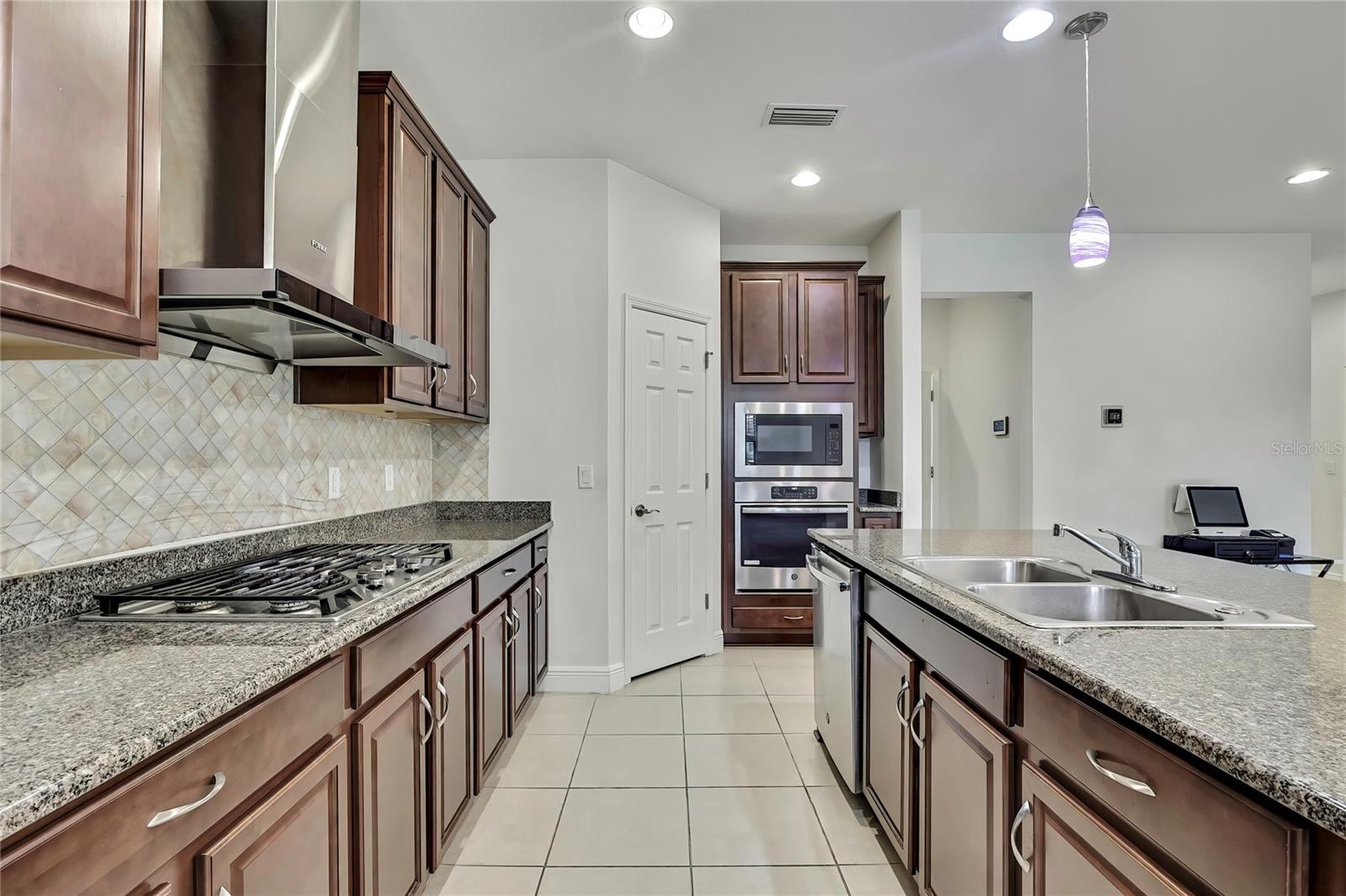 Image 15 of 58 For 12969 Burns Drive