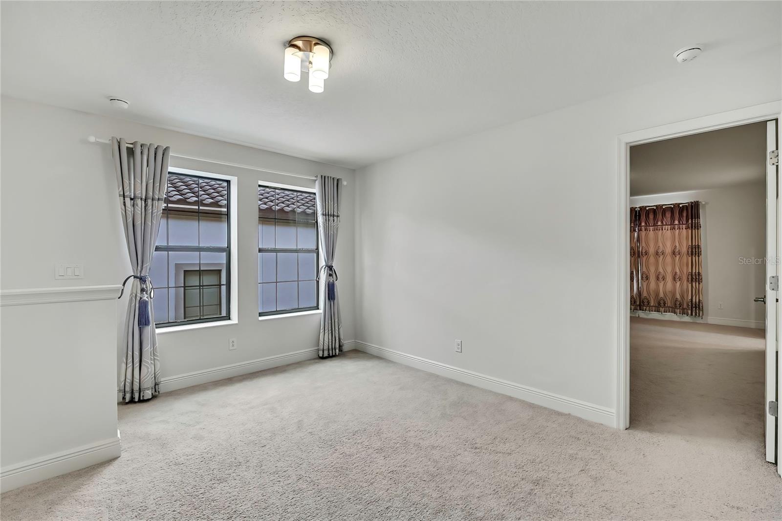 Image 19 of 58 For 12969 Burns Drive