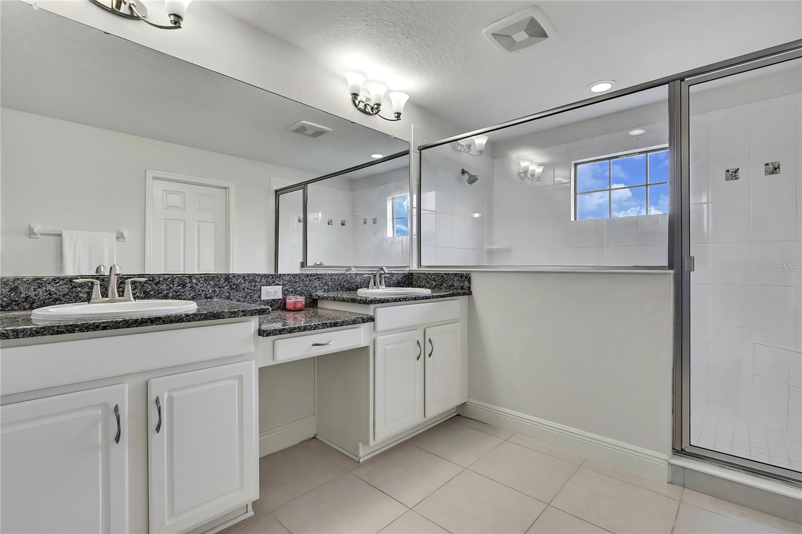 Image 26 of 58 For 12969 Burns Drive