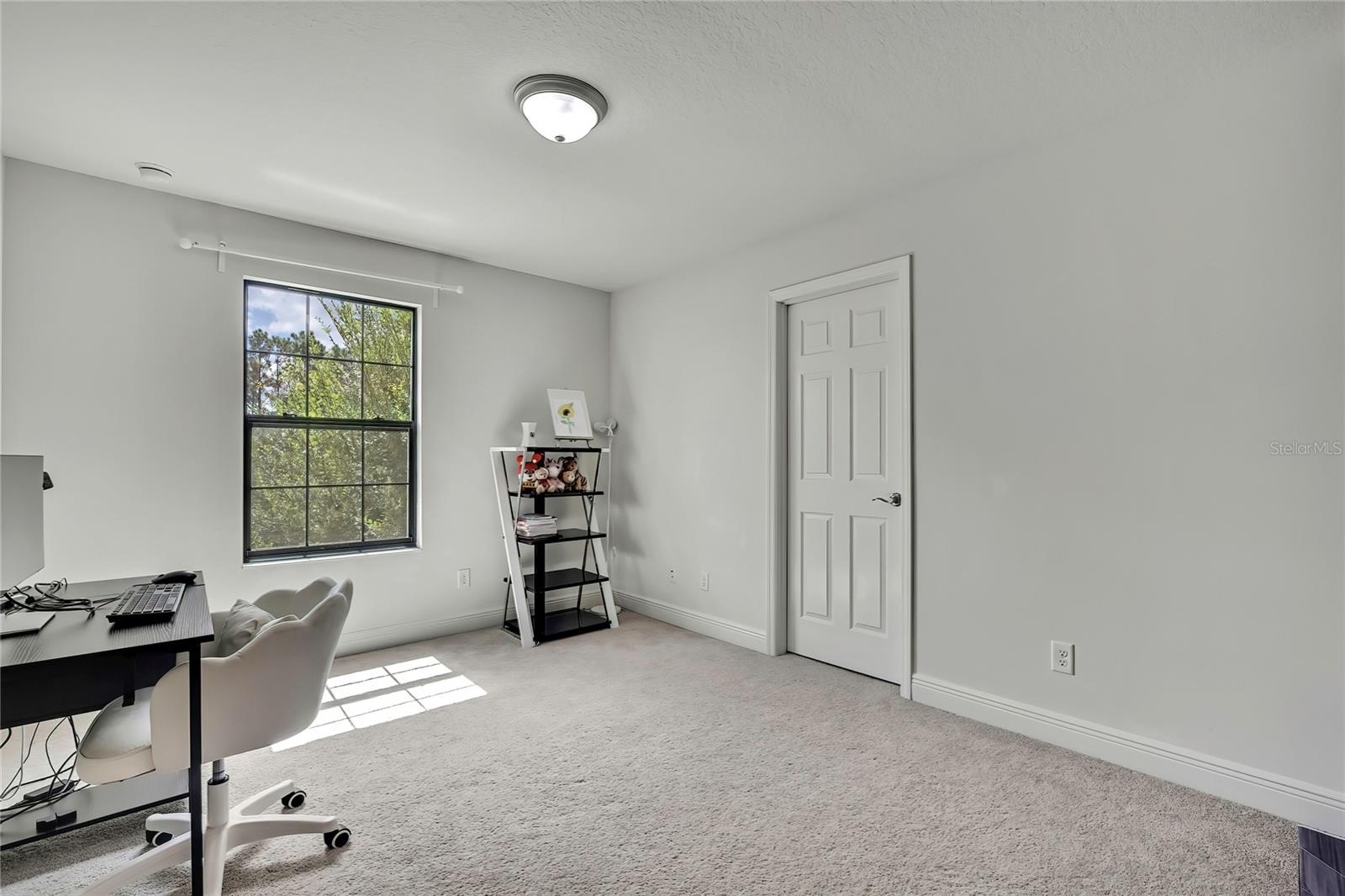 Image 32 of 58 For 12969 Burns Drive