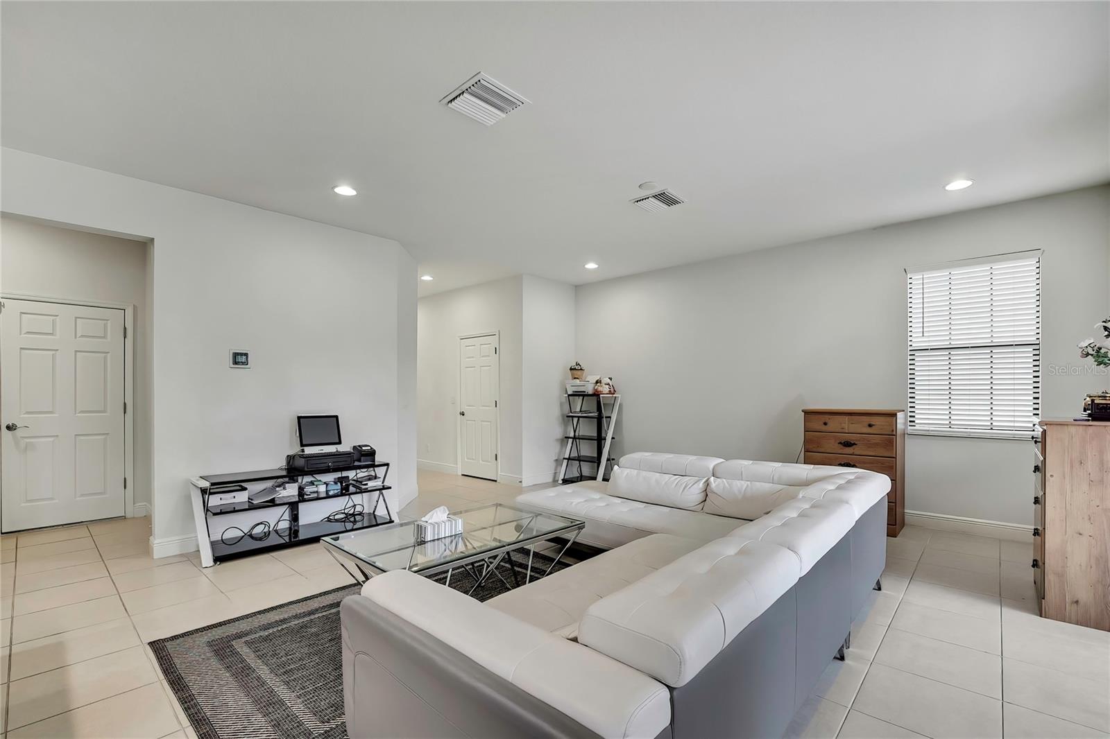 Image 4 of 58 For 12969 Burns Drive