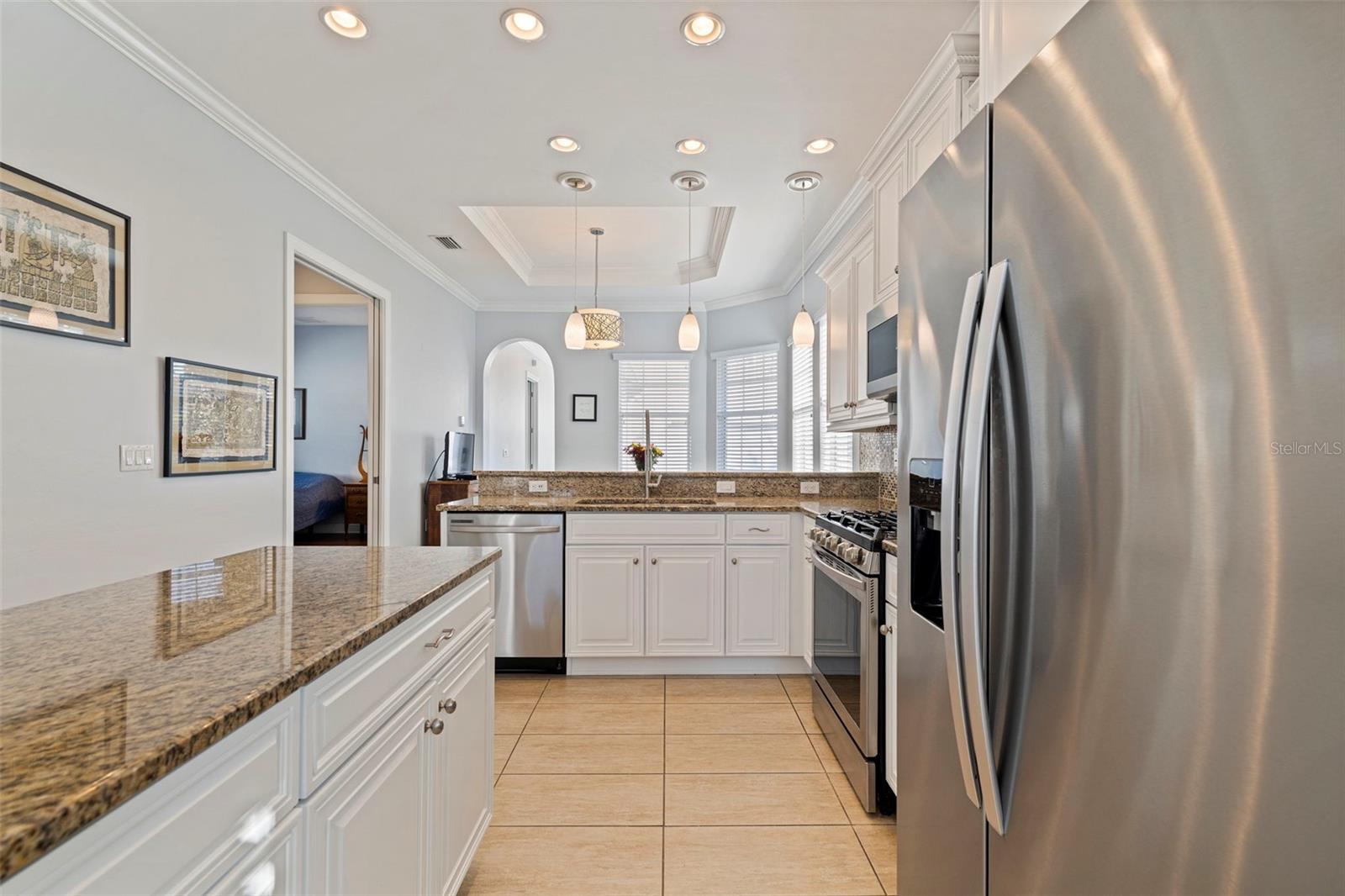 Listing photo id 9 for 6101 Yeats Manor Drive