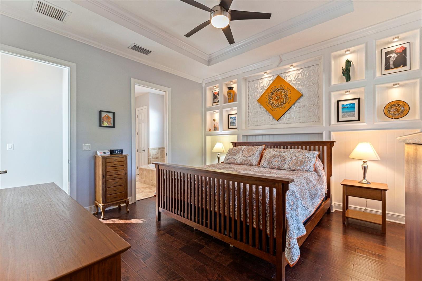 Listing photo id 22 for 6101 Yeats Manor Drive