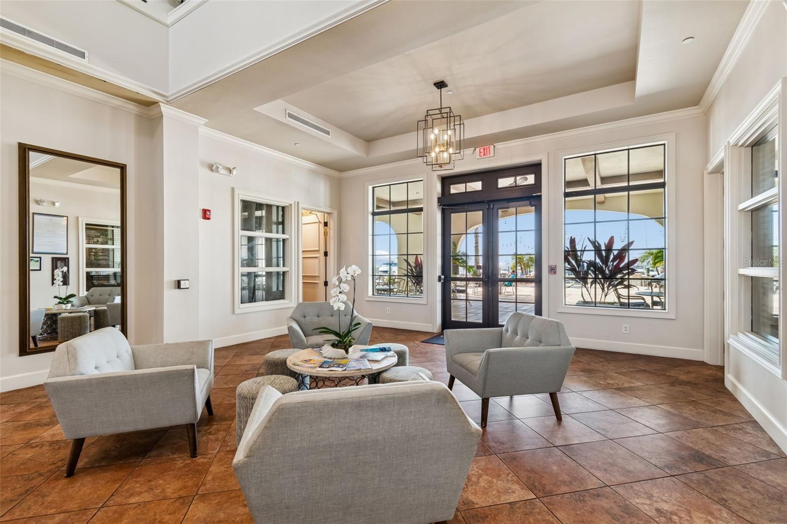 Listing photo id 44 for 6101 Yeats Manor Drive