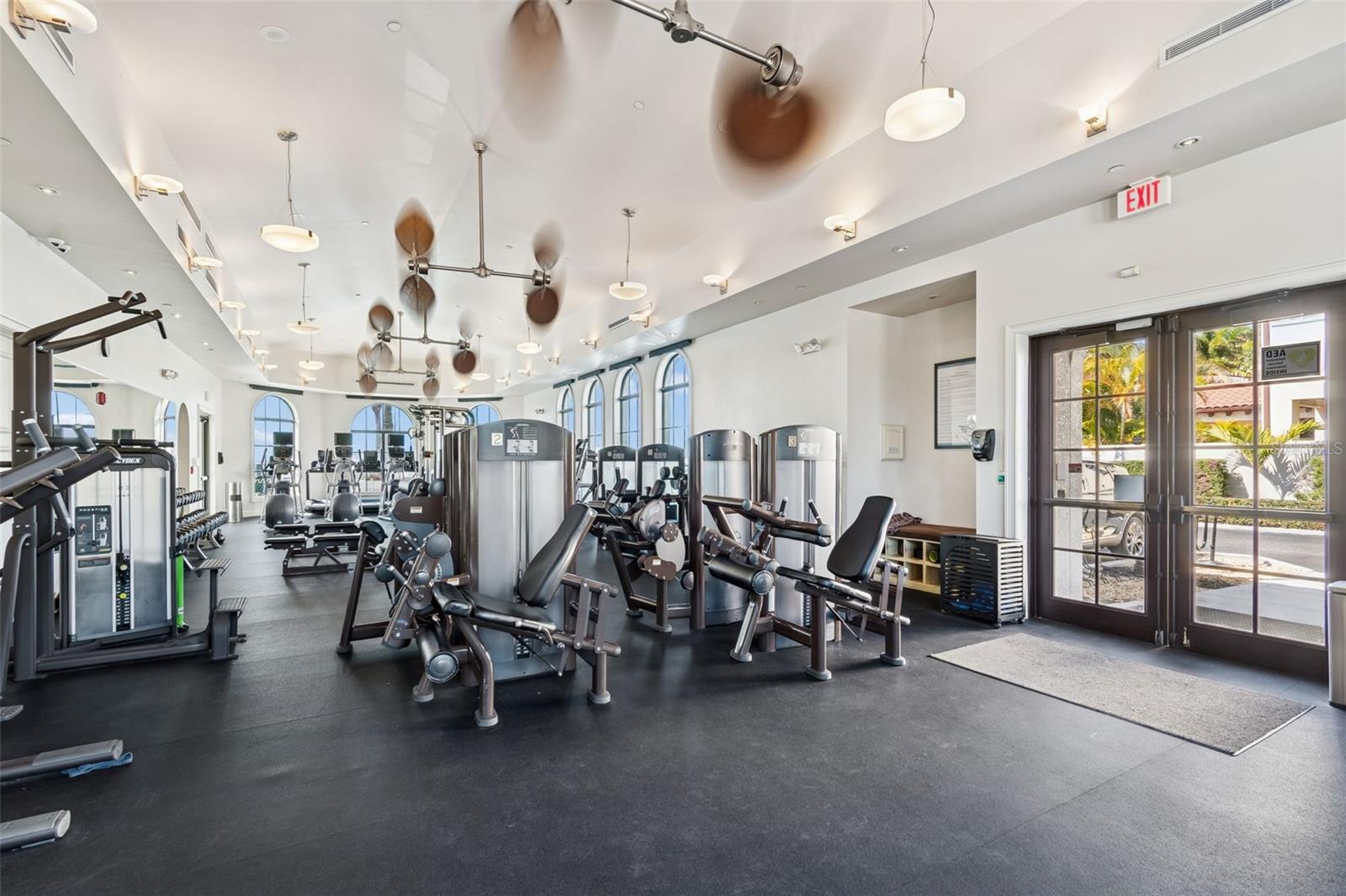 Listing photo id 53 for 6101 Yeats Manor Drive