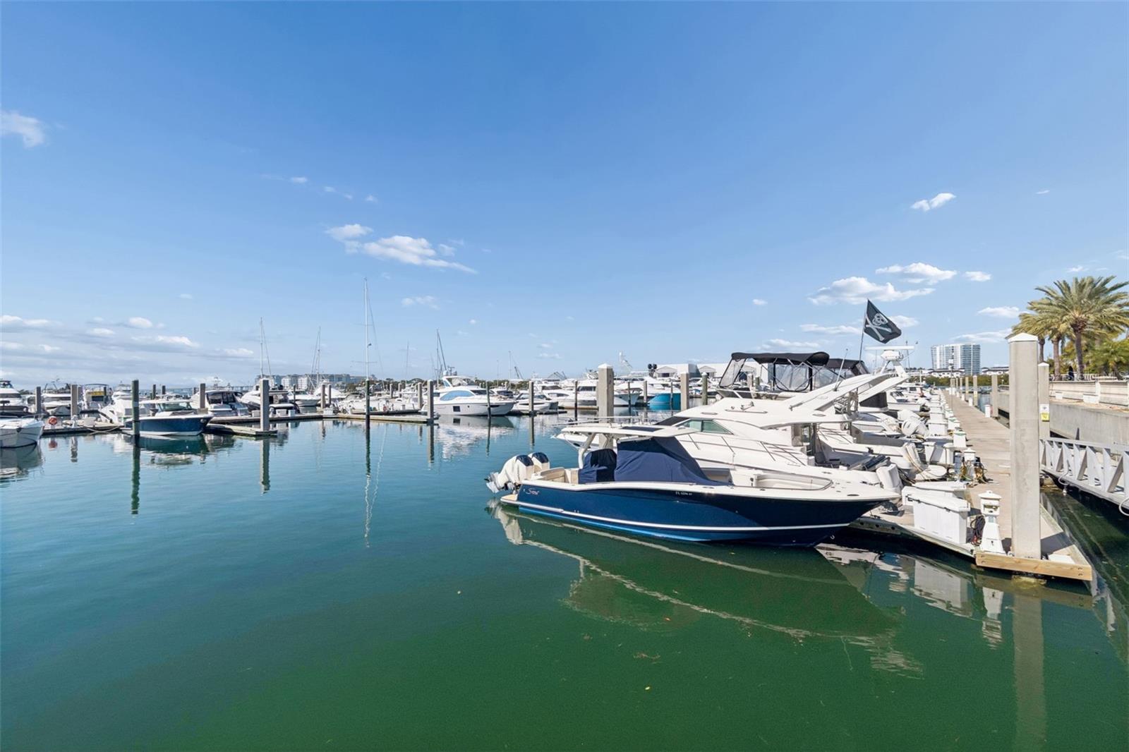 Listing photo id 60 for 6101 Yeats Manor Drive