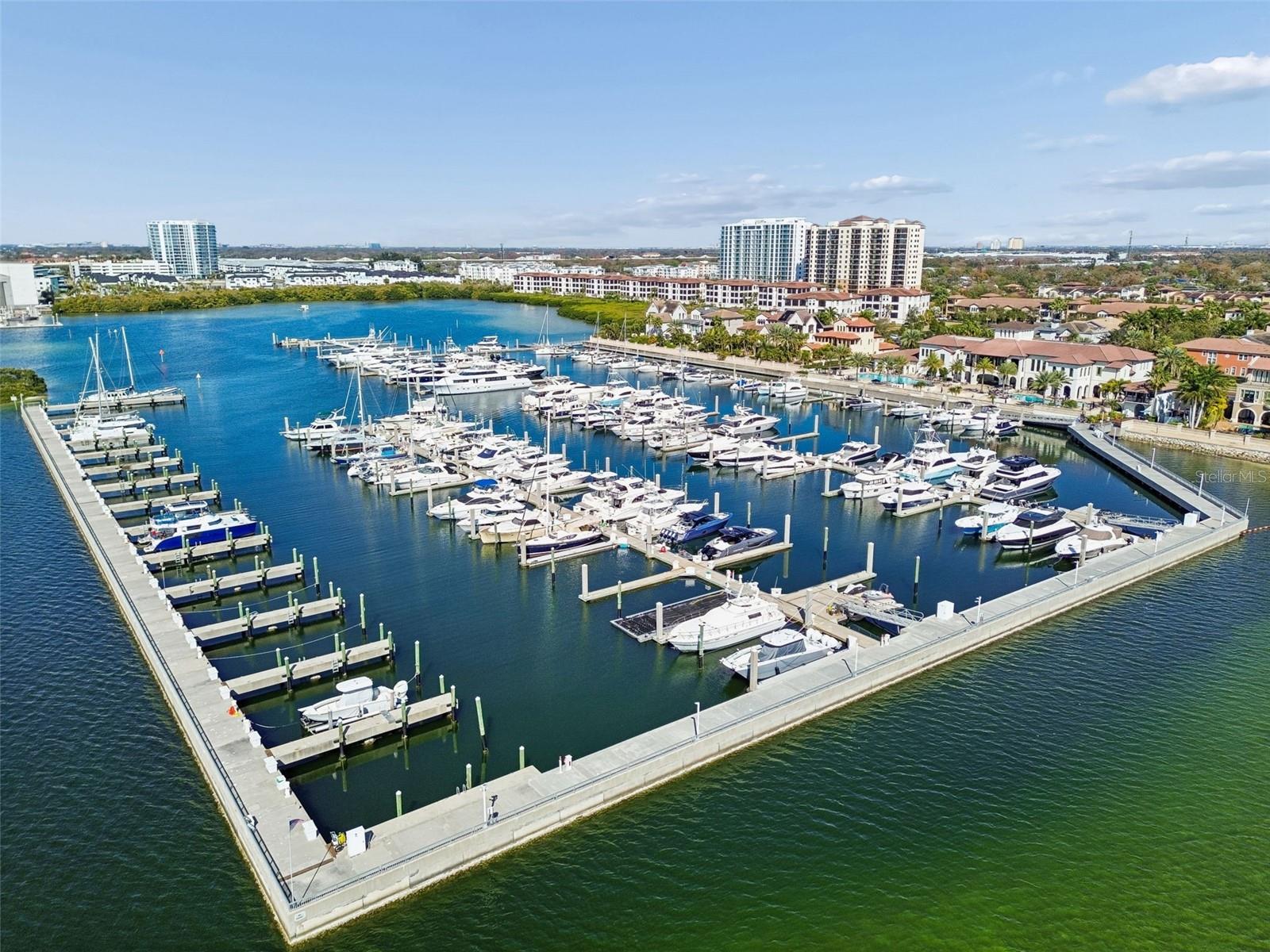 Listing photo id 61 for 6101 Yeats Manor Drive