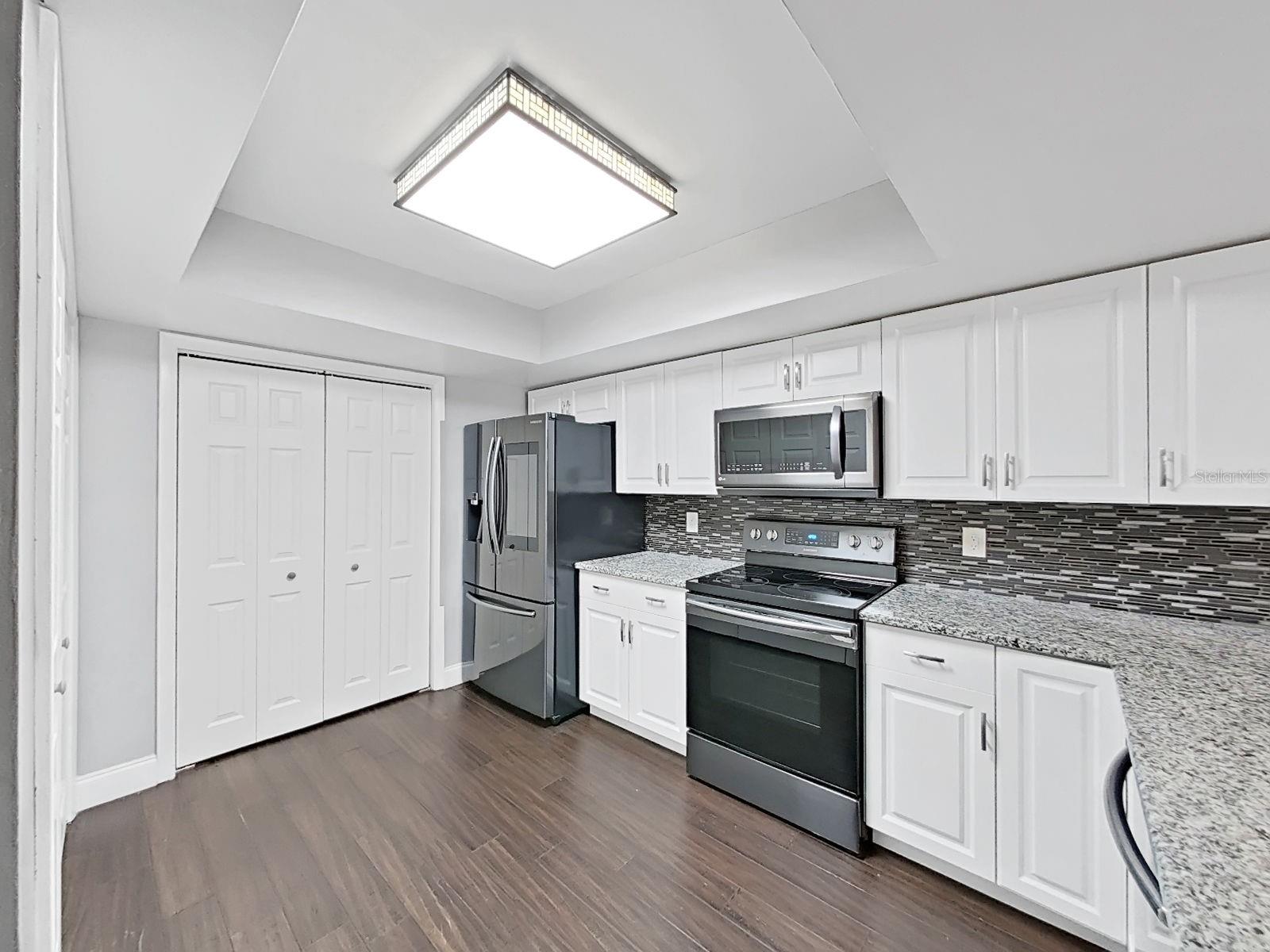 Image 15 of 56 For 11506 Galleria Drive