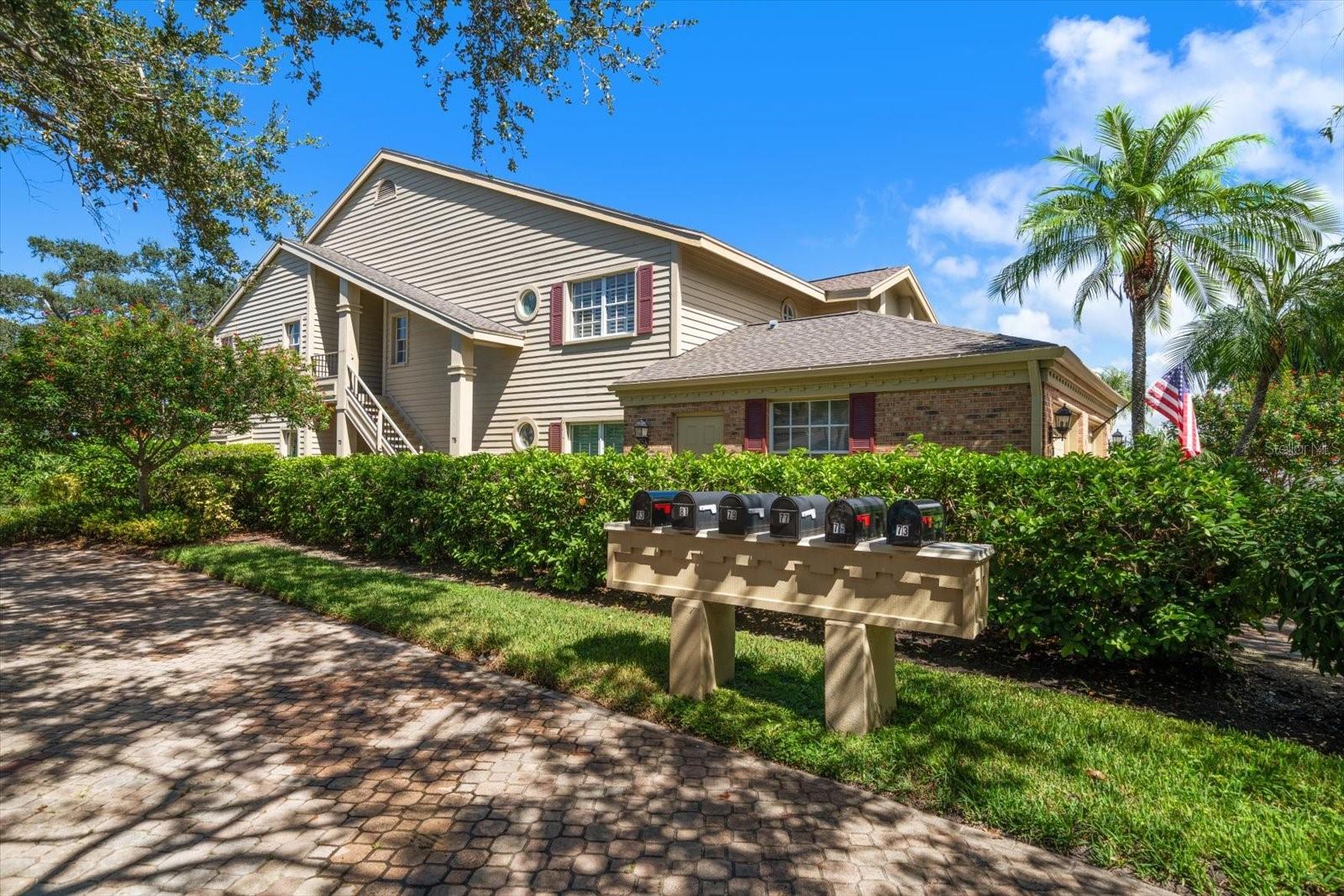 Details for 75 Pelican Place, BELLEAIR, FL 33756