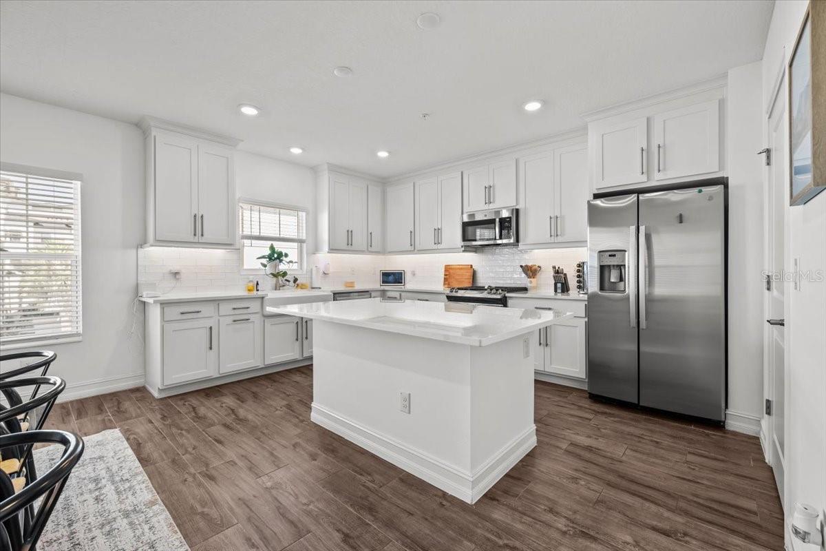 Image 9 of 68 For 5351 Bridge Street 69