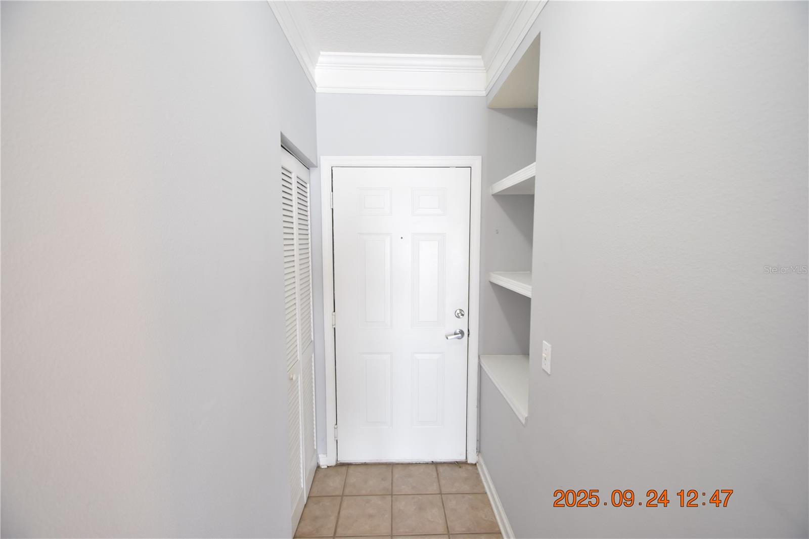 Image 13 of 38 For 4207 Dale Mabry Highway 2410