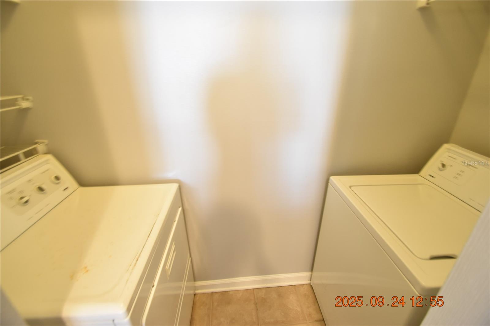 Image 23 of 38 For 4207 Dale Mabry Highway 2410