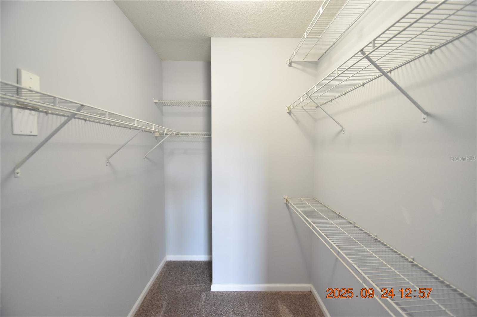 Image 30 of 38 For 4207 Dale Mabry Highway 2410