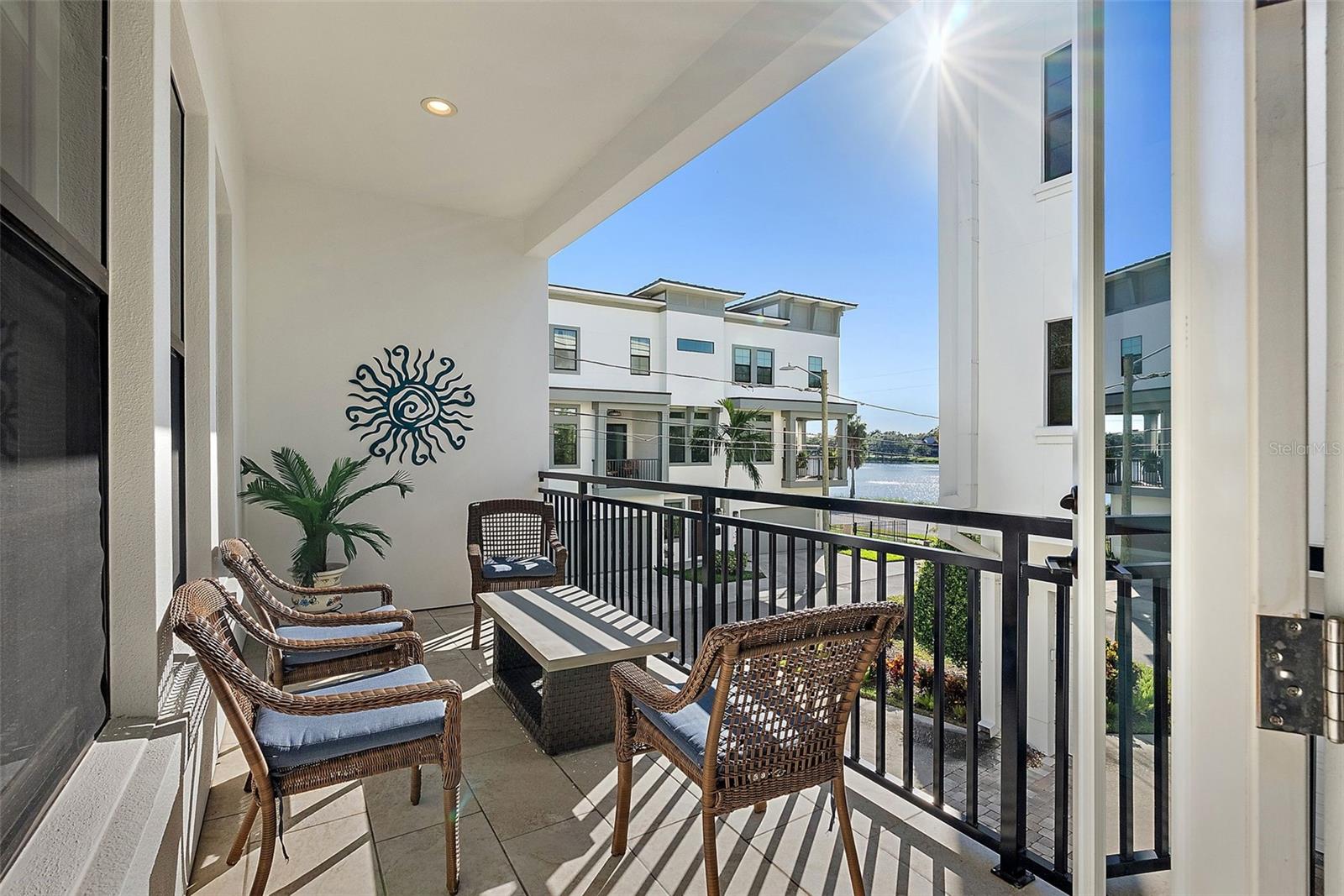 Image 14 of 41 For 1839 5th Street N