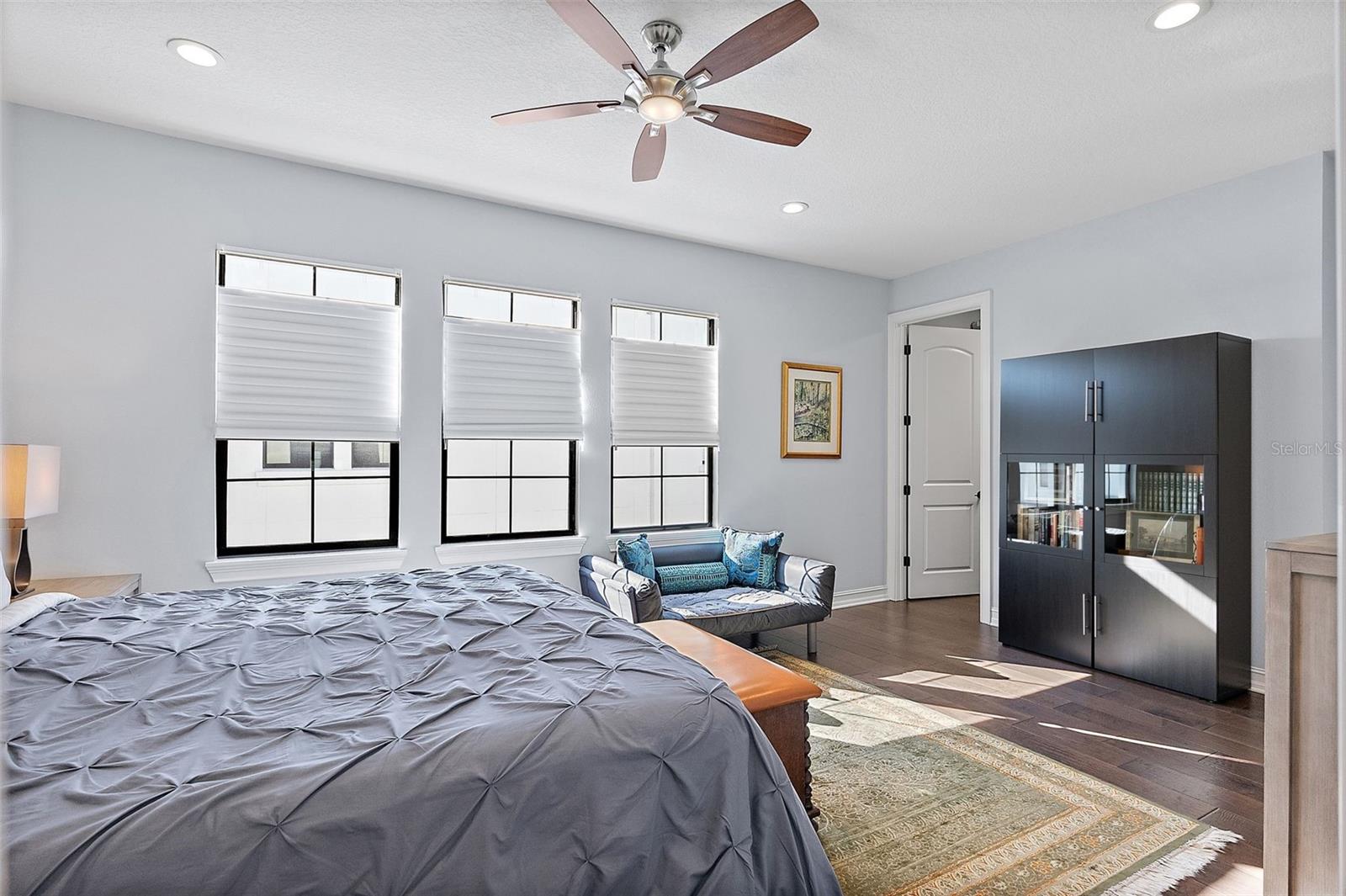 Image 23 of 41 For 1839 5th Street N