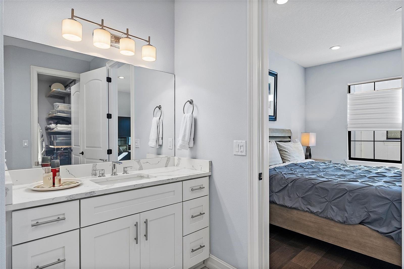 Image 26 of 41 For 1839 5th Street N