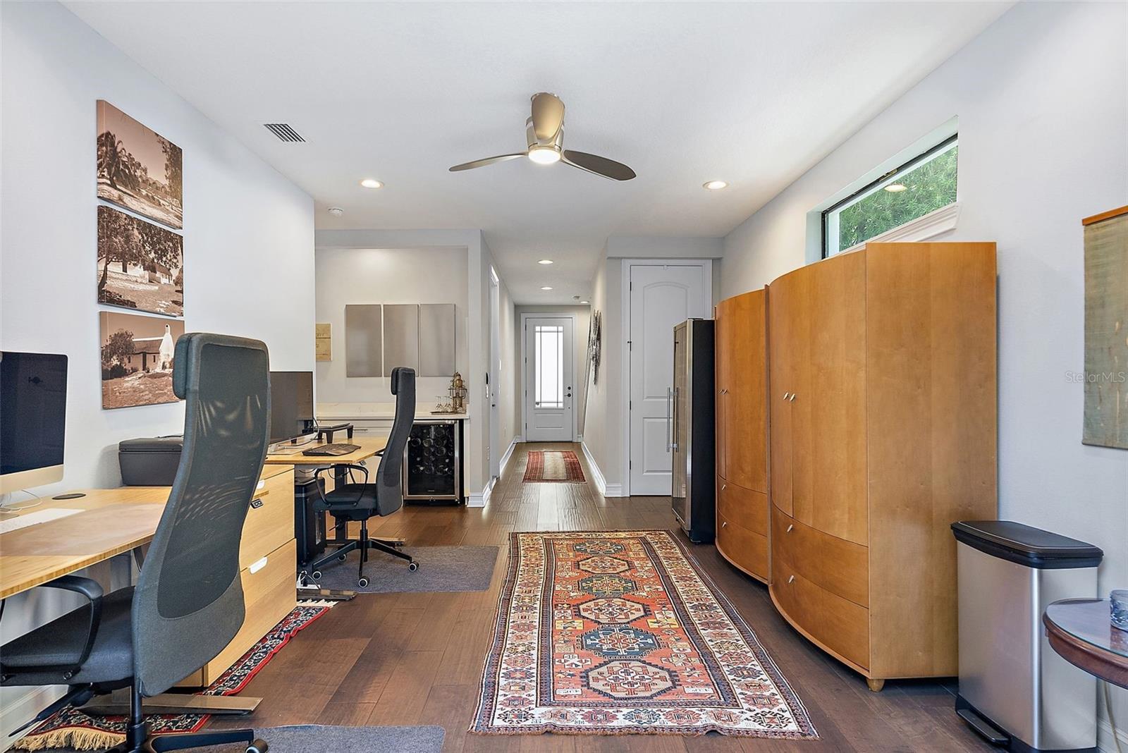 Image 32 of 41 For 1839 5th Street N